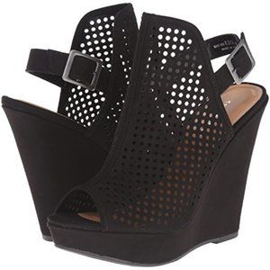 Chinese Laundry Wedge Magnolia Sandals - Black